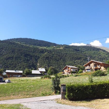 Tres Bel Appartement Dans Une Maison Avec Spa Séez Exterior foto